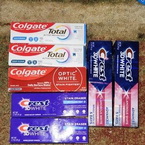 Colgate and Crest Whitening Toothpaste Set